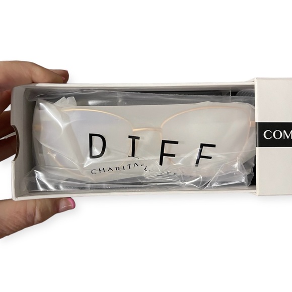 DIFF Keri Blue Light Glasses Gold Tortoise Frames Blue Light Technology Lens NWT - Picture 7 of 8